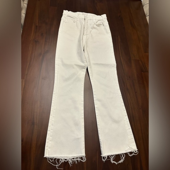 MOTHER The Hustler Ankle Fray Jeans in Fairest Of Them All - Picture 10 of 10